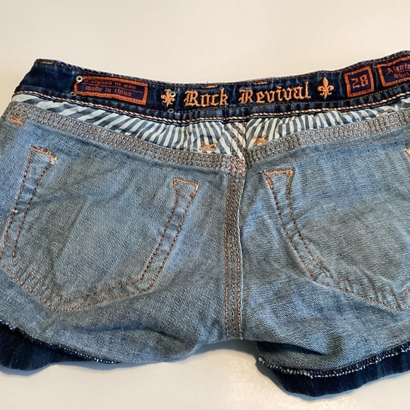 Rock Revival Alanis Denim Shorts - Picture 9 of 15